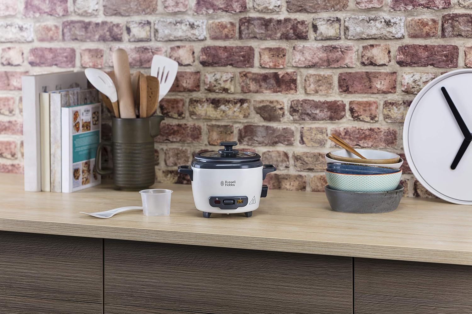 Russell Hobbs Reiskocher Mini Small 04L functie de detinere oala de gradina antiaderenta lingura de orez si ceasca de masurare ideala de asemenea pentru quinoa si cuscus incalzire de orez 27020-56