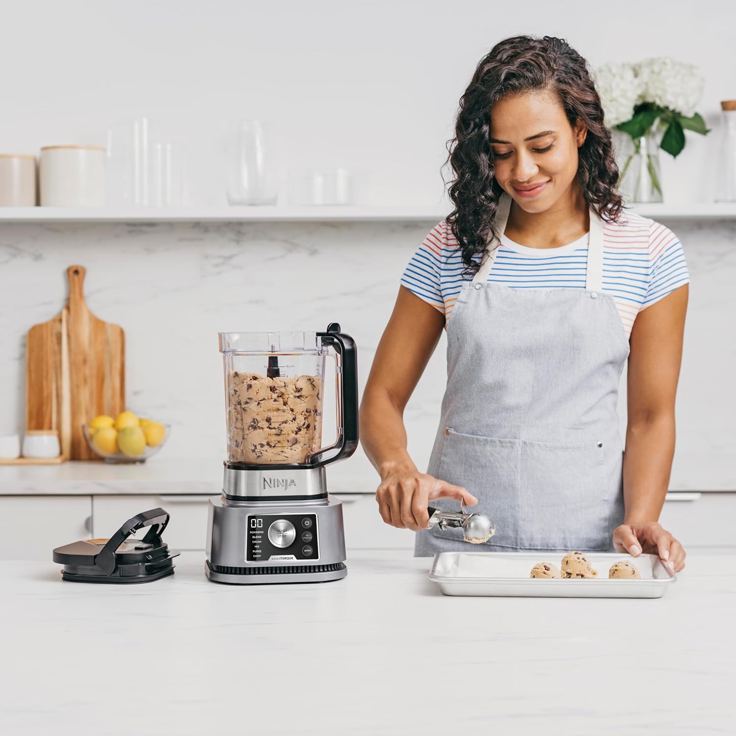 Ninja Foodi Power Nutri Blender 3-in-1 amestecati boluri de smoothie spread-uri groase si bauturi congelate programe automate 21L CAN 700 ml Cup si 400 ml cu paleta de putere 1200W argint CB350EU
