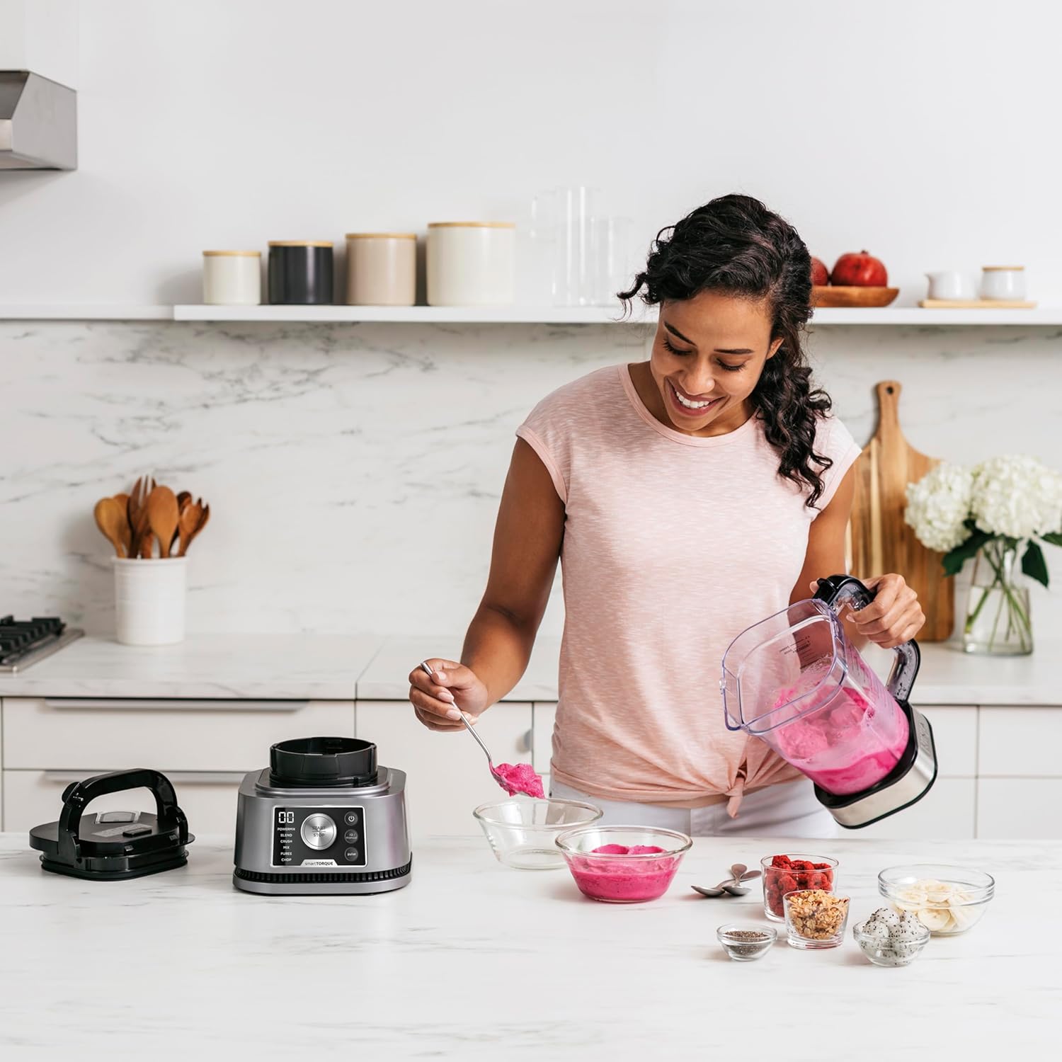 Ninja Foodi Power Nutri Blender 3-in-1 amestecati boluri de smoothie spread-uri groase si bauturi congelate programe automate 21L CAN 700 ml Cup si 400 ml cu paleta de putere 1200W argint CB350EU