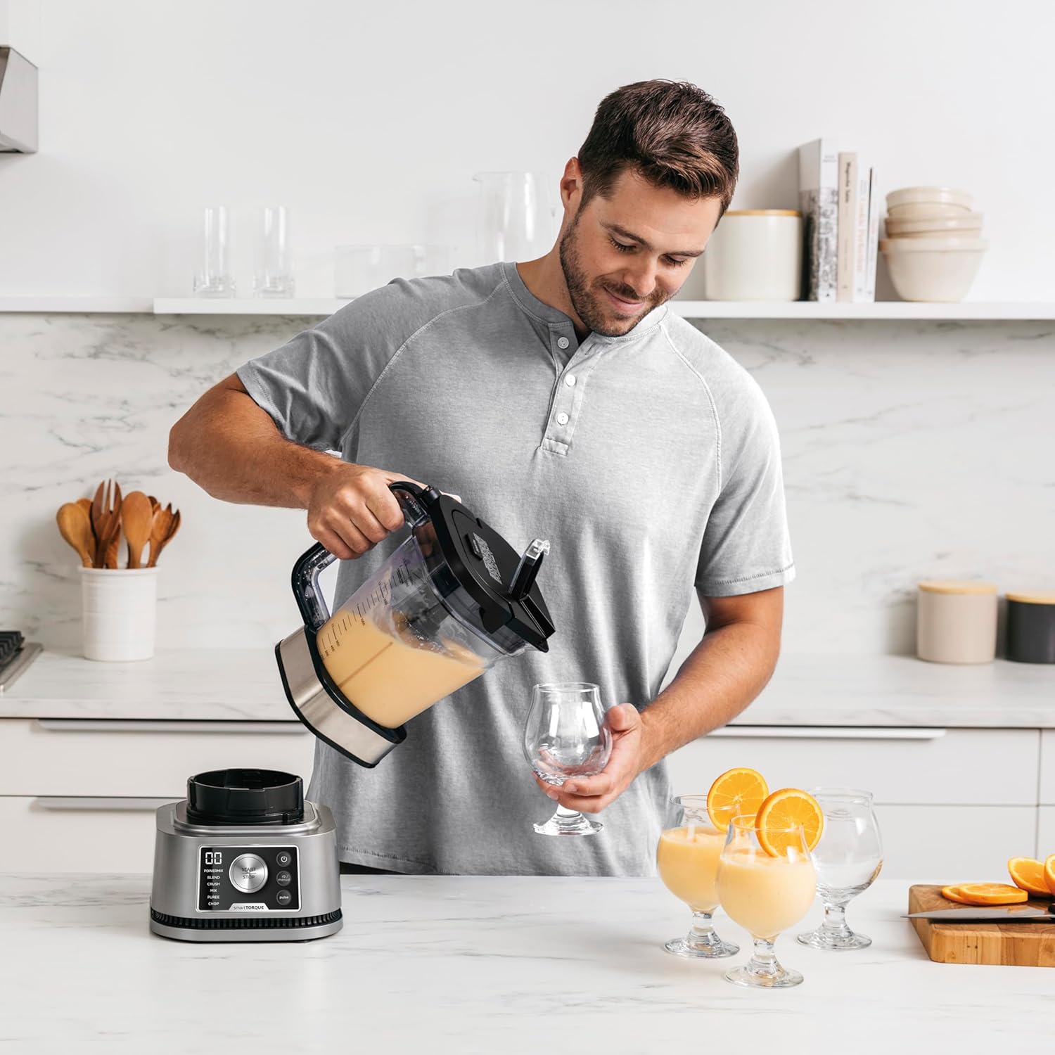 Ninja Foodi Power Nutri Blender 3-in-1 amestecati boluri de smoothie spread-uri groase si bauturi congelate programe automate 21L CAN 700 ml Cup si 400 ml cu paleta de putere 1200W argint CB350EU