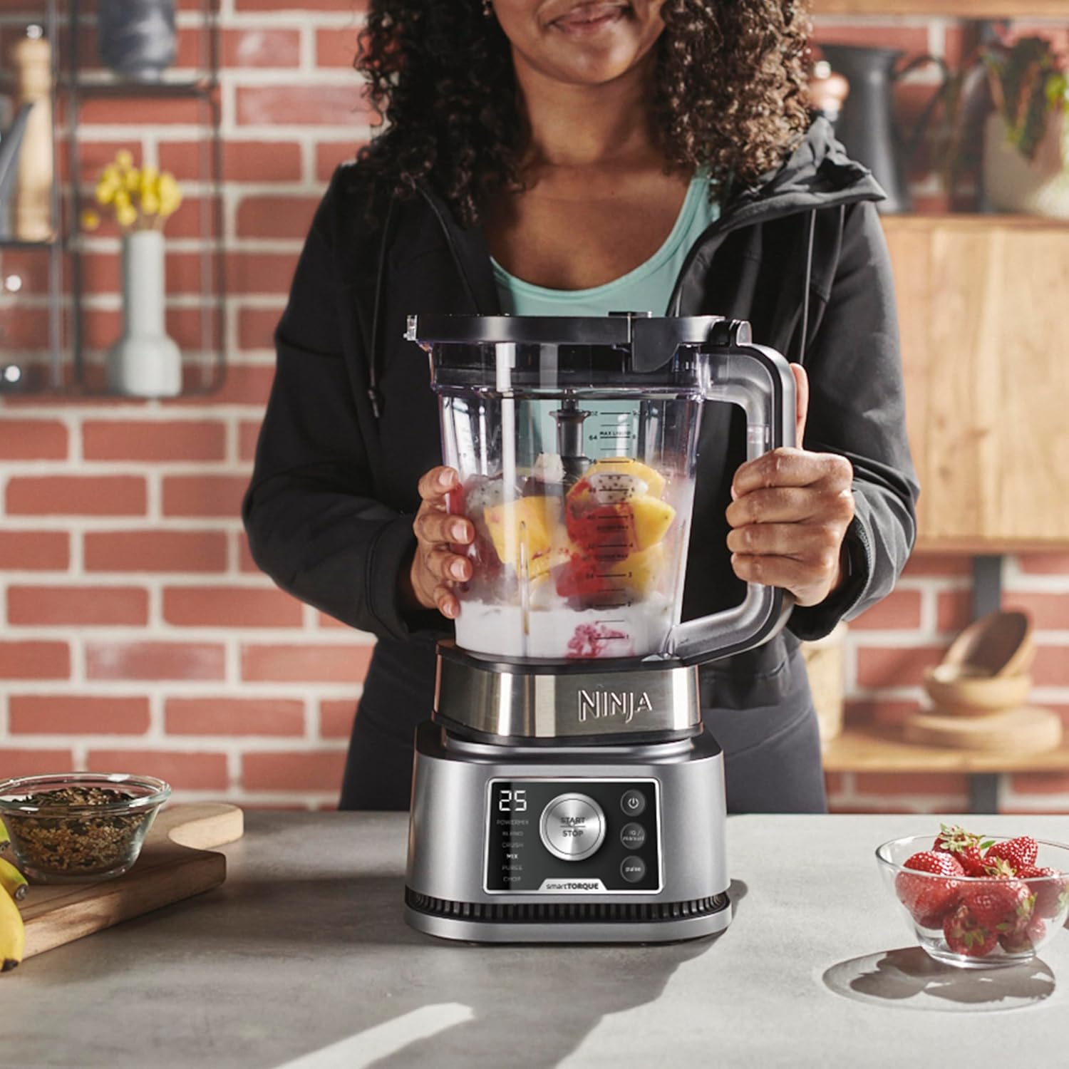 Ninja Foodi Power Nutri Blender 3-in-1 amestecati boluri de smoothie spread-uri groase si bauturi congelate programe automate 21L CAN 700 ml Cup si 400 ml cu paleta de putere 1200W argint CB350EU